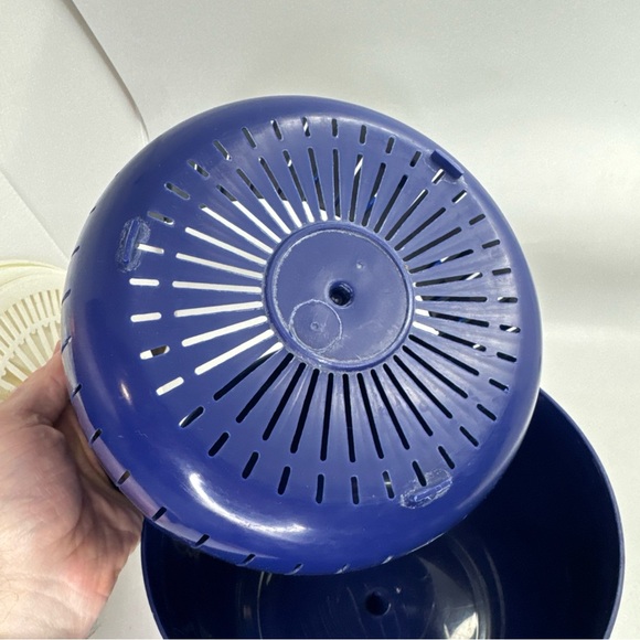 Vintage Copco Large White Salad Spinner Blue Lid Sam Lebowitz Design #604 USA - Picture 9 of 12